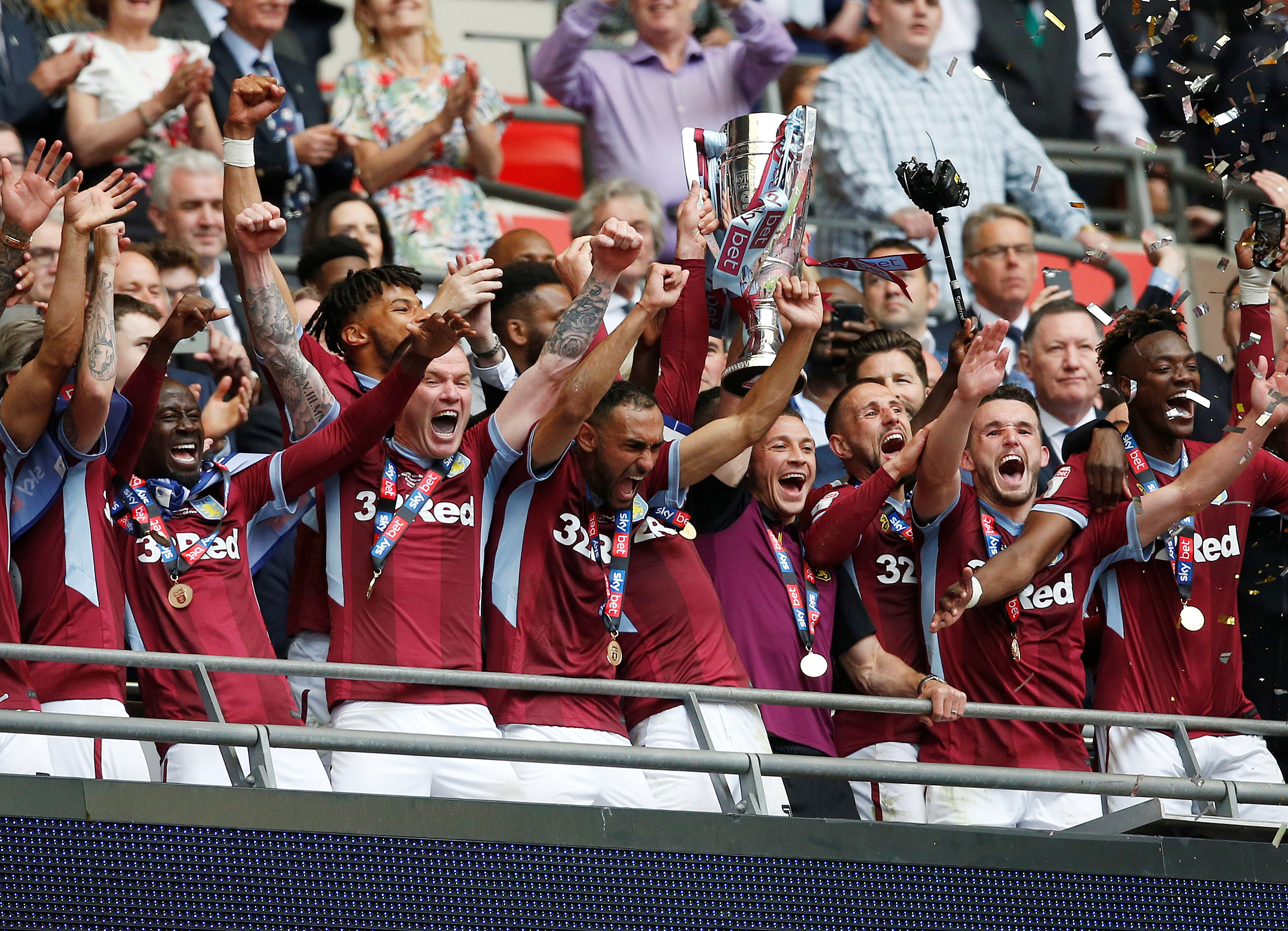 使得塞维利 使得塞维利