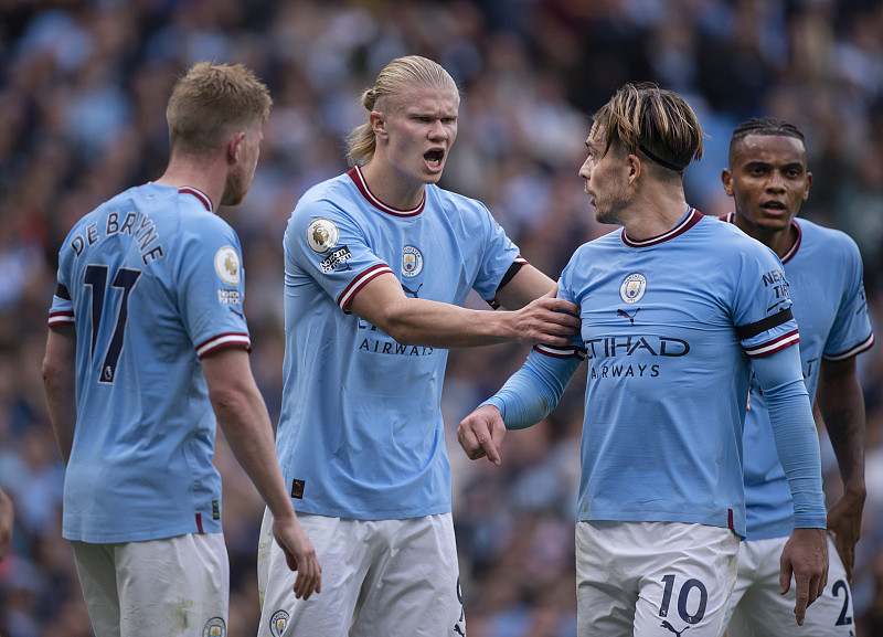 他一直是球 他一直是球