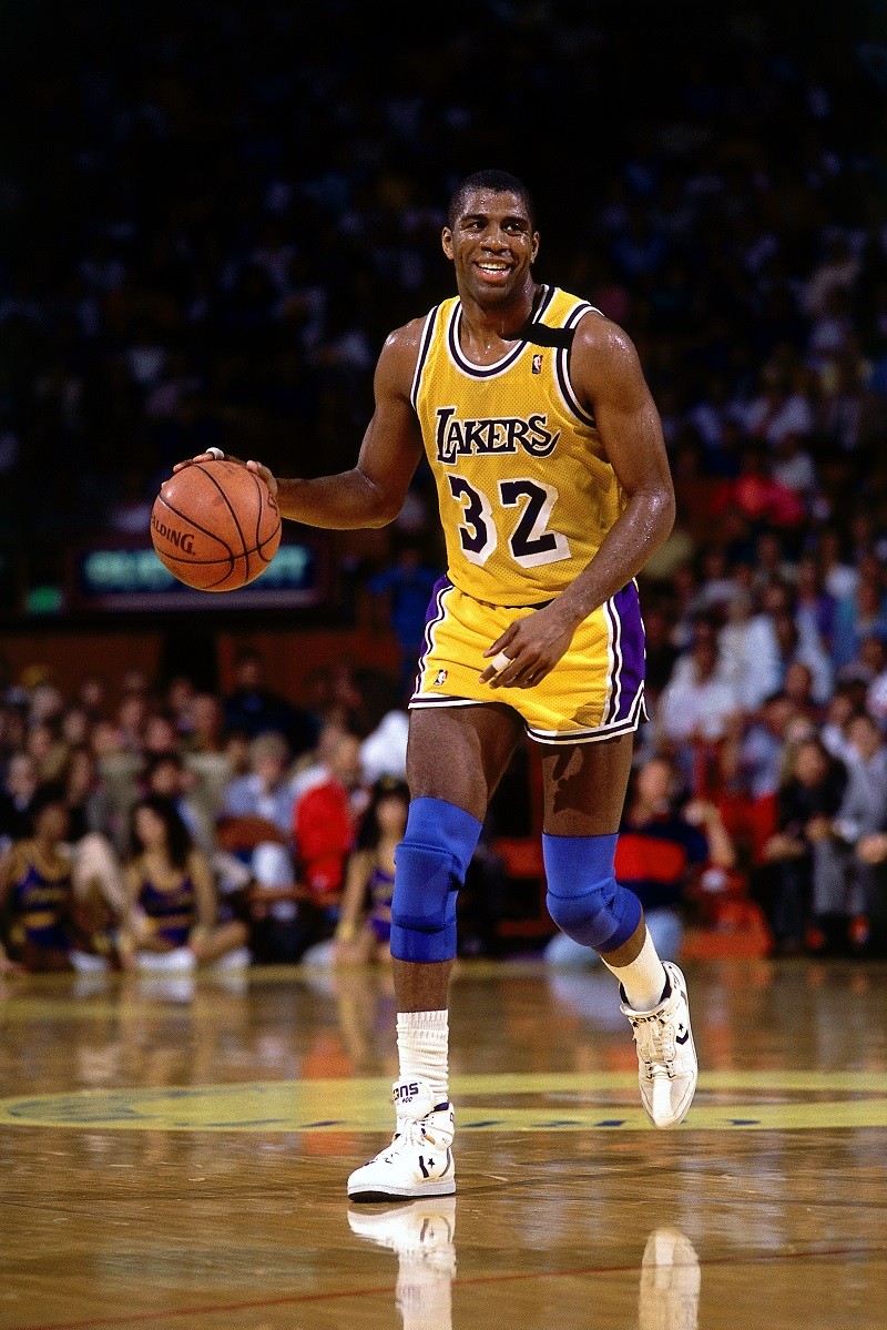 4个年轻人换2个病号？广东宏远和广州龙狮谁赚了？