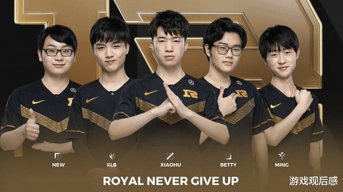 练的指导下 练的指导下