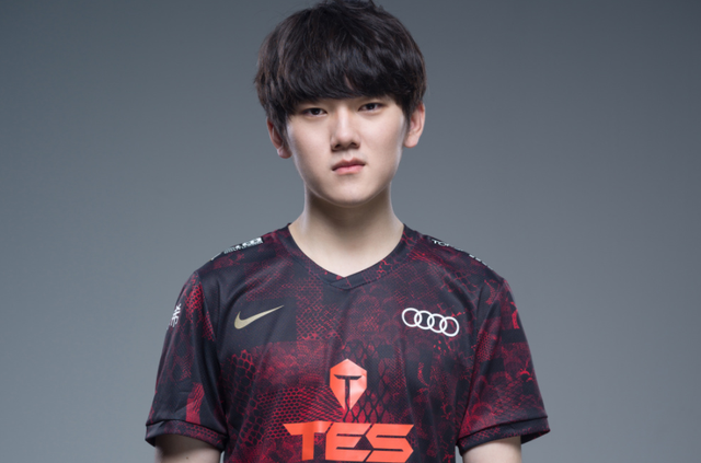 你来啦‍萧华来到现场 观看WNBA总决赛冠军之战